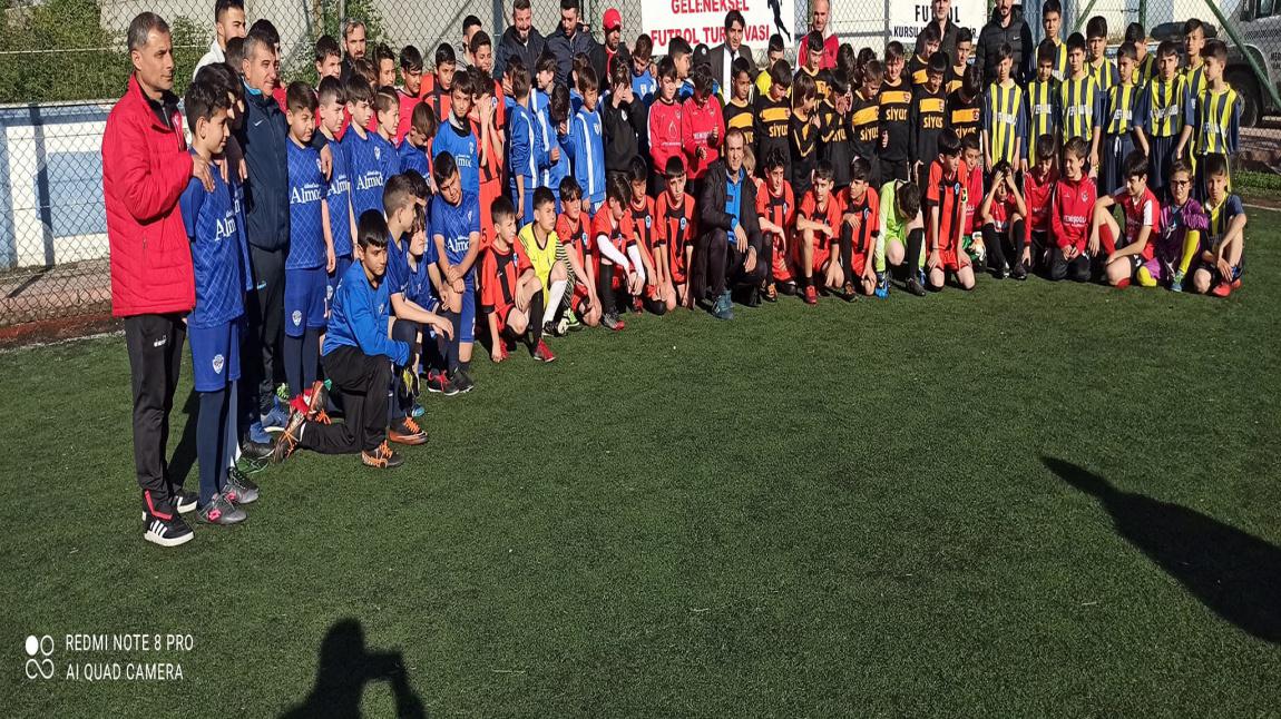 9 Mayıs itibari ile 10 gün sürecek olan Geleneksel Futbol Turnuvamız başlamış bulunmaktadır.